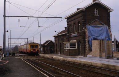 Sint-Denijs-Boekel-Nederzalm - TH 85-10837.jpg